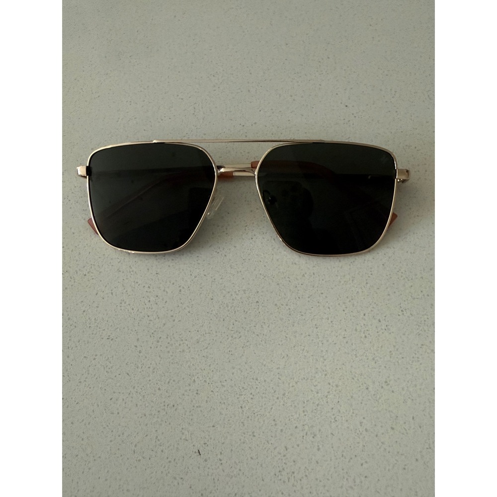 Hurley Positano HSL4002RS Gold Square Aviator Sunglasses with Coral Tips